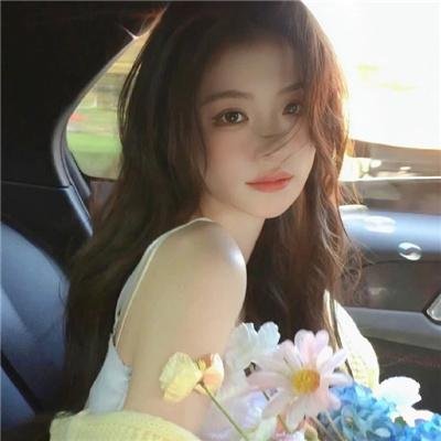 地球外少年少女海报