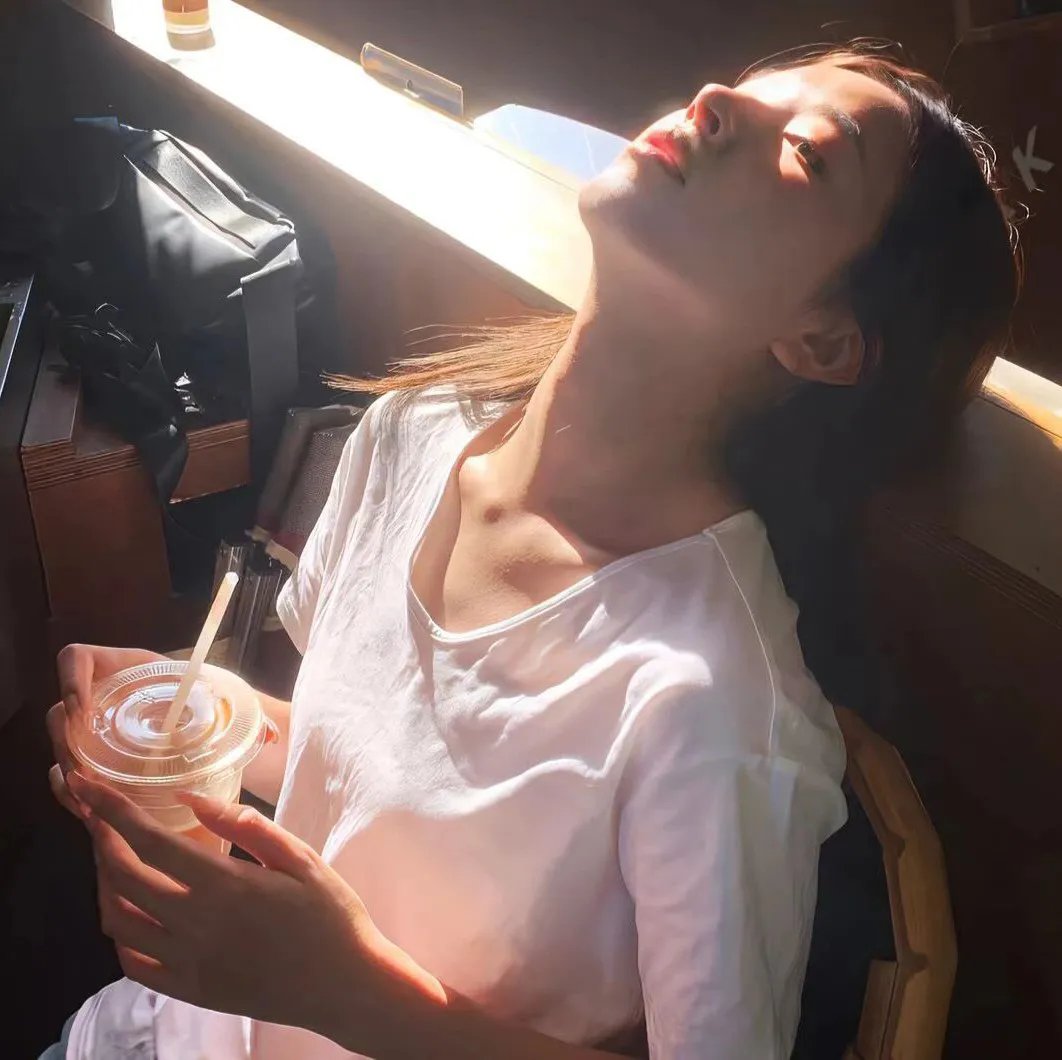 奇迹:追逐彩虹海报